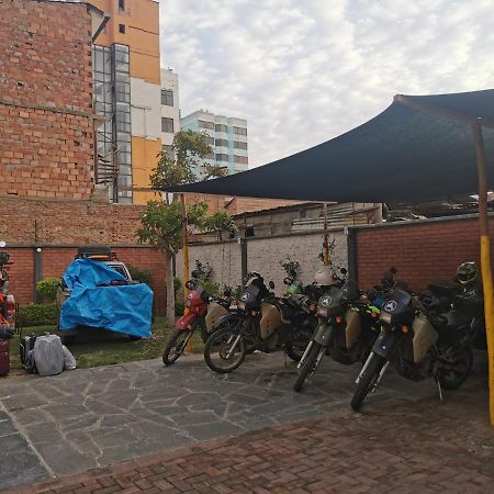 Armenia Hotel Cochabamba Exterior photo